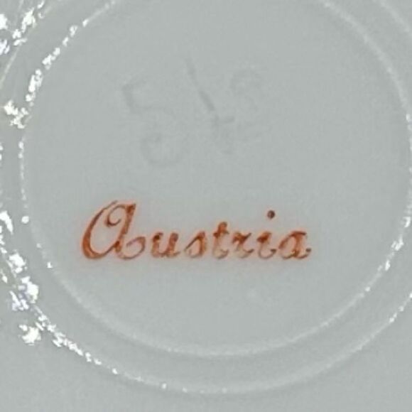 Leonard Vienna Austria Blue Yellow Floral Design Fine China 10” Dinner Plate - Picture 8 of 11